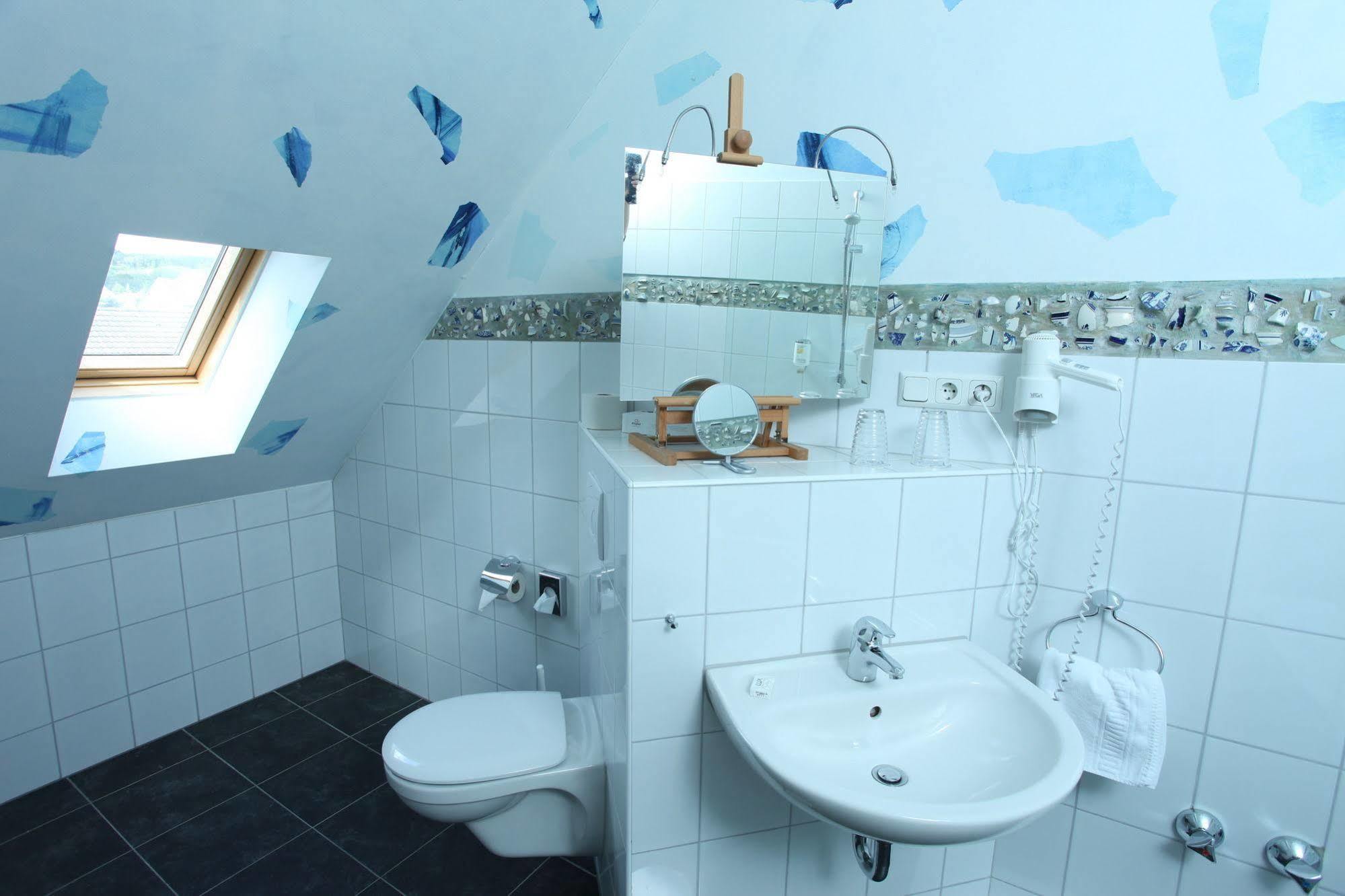 Hotel Artgenossen Lindlar Kültér fotó